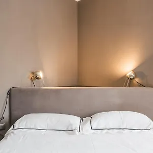 The Place Bed & Breakfast Roma